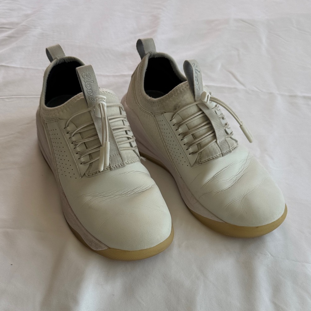 Women's Clove Shoes